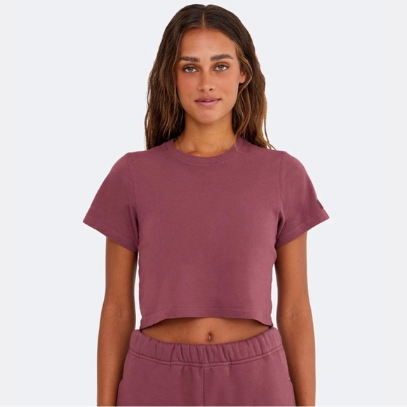 SET Active Mid Tee - Picture 1 of 5